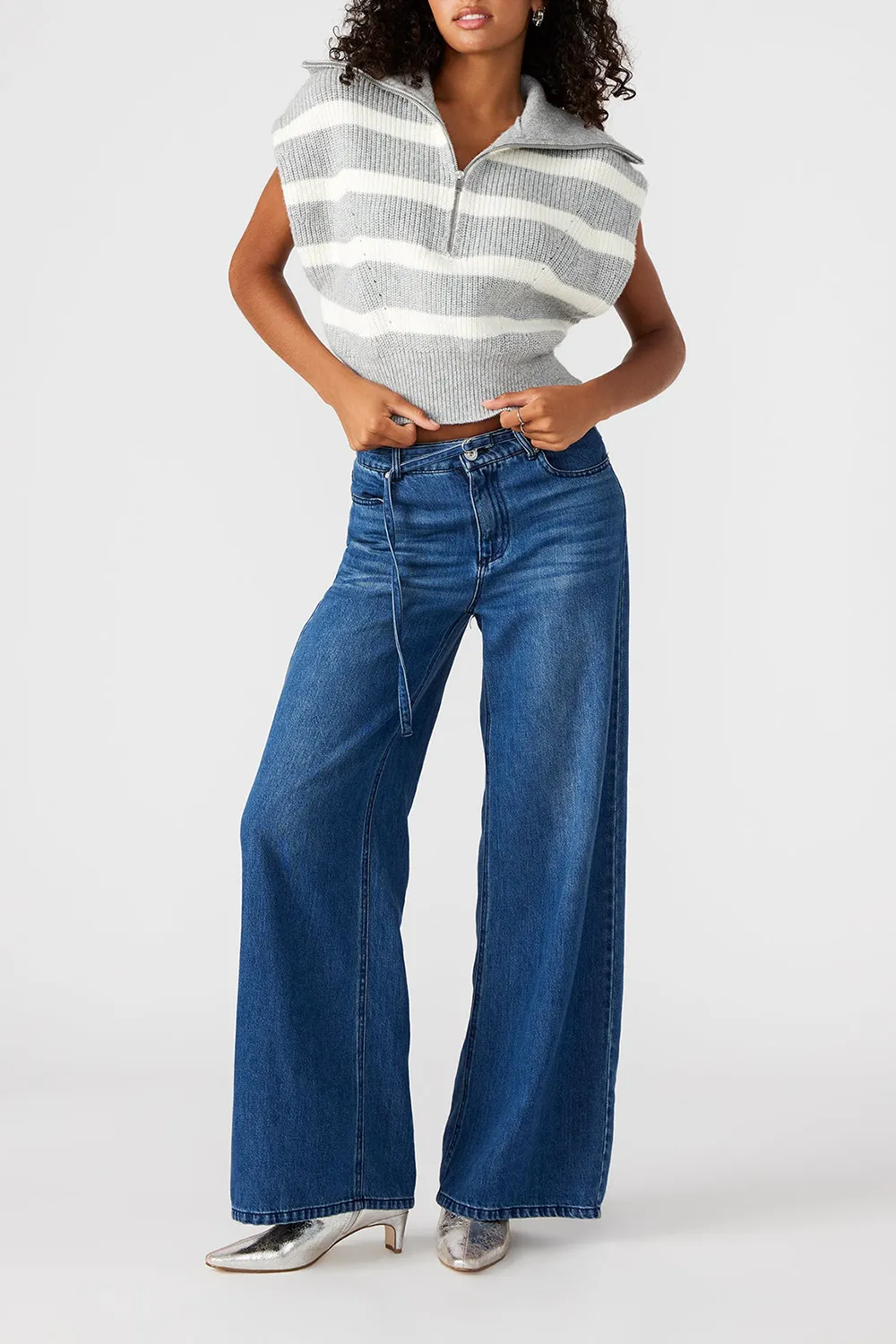 SLEEVELESS SWEATER GREY