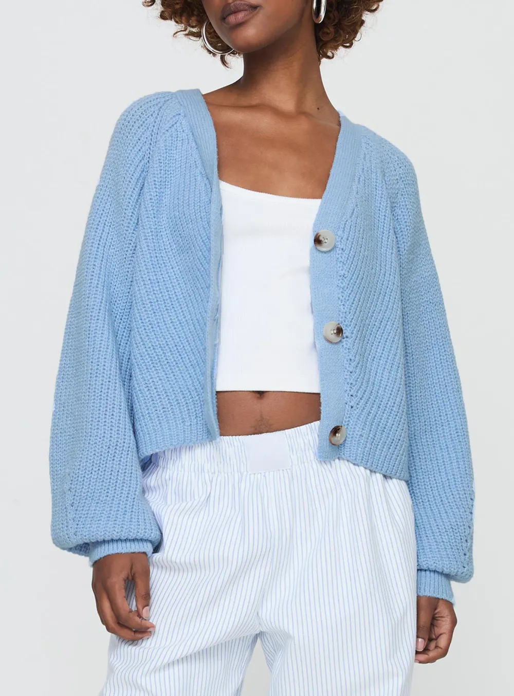 V-neck Cardigan Pale Blue