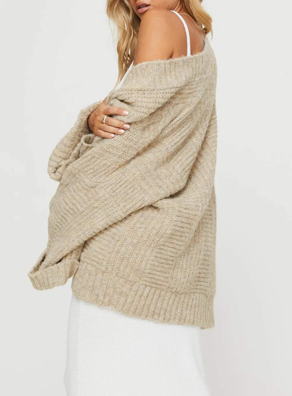 Wide Sleeves Cable Knit Cardigan
