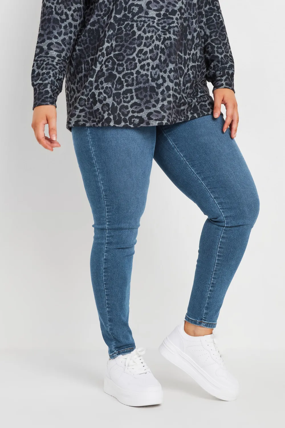 Curve Mid Blue Skinny Stretch AVA Jeans