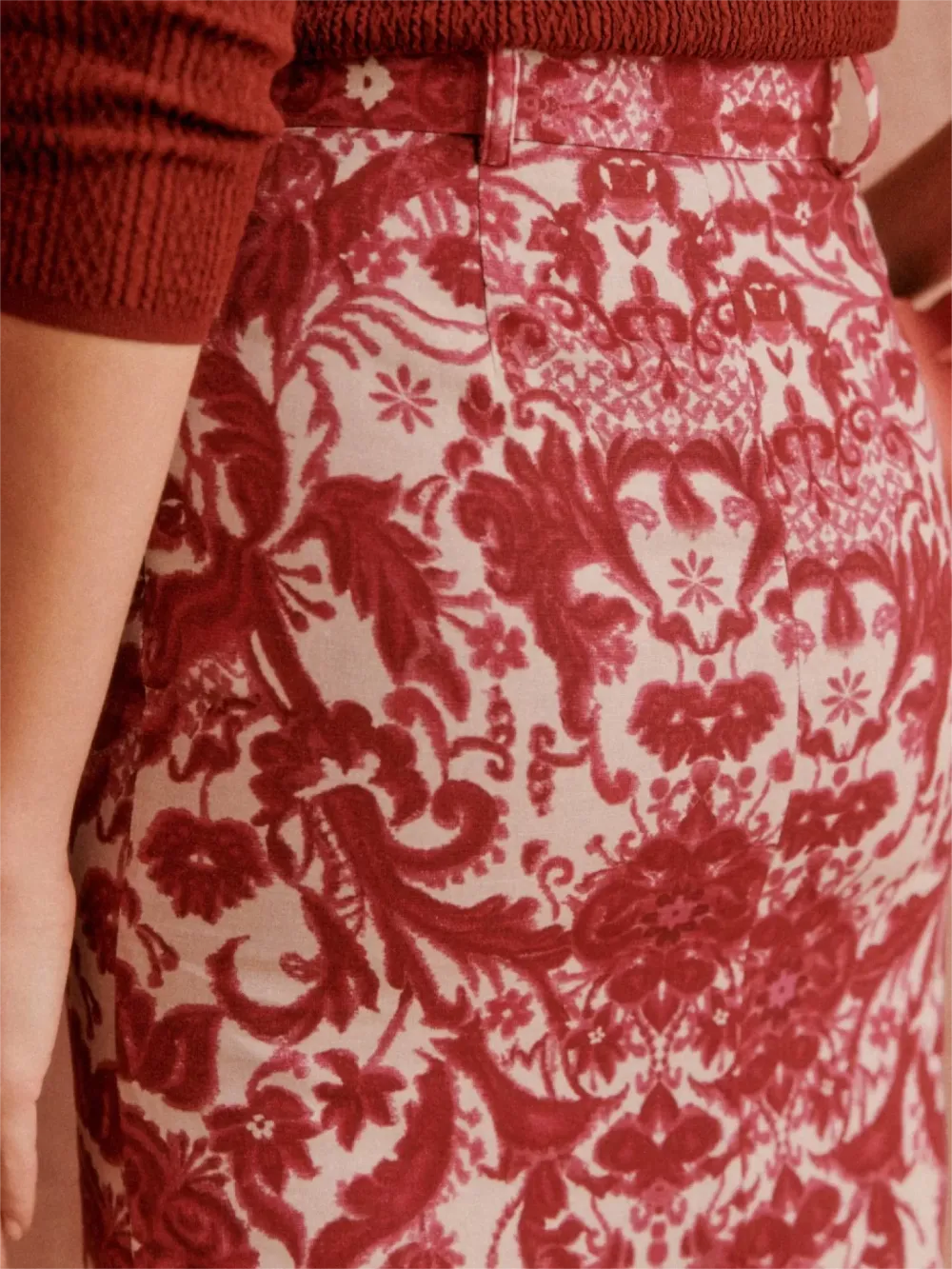 Slit At Centre Back Skirt