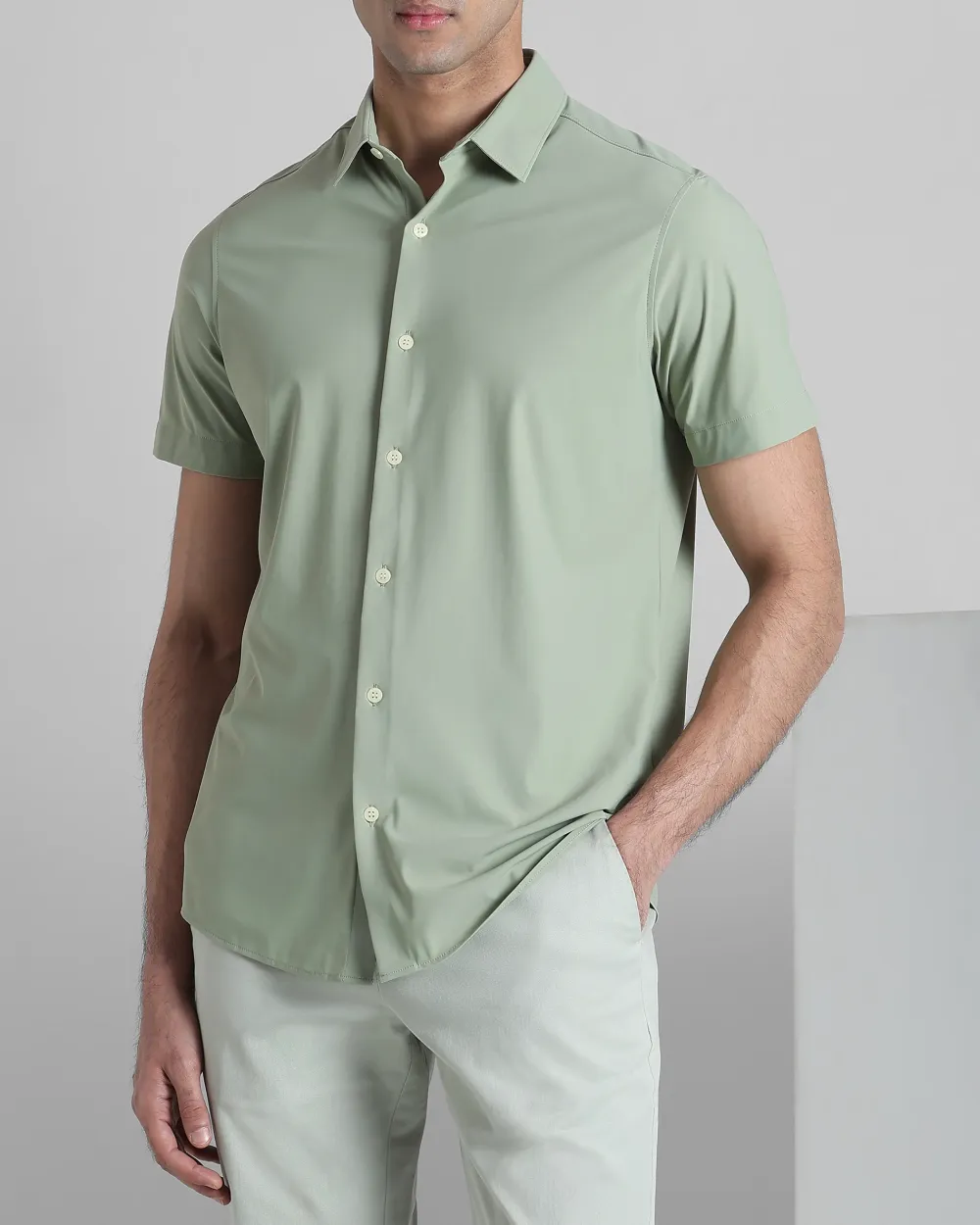 Leisure Simple Slim-Fit Breathable Sage Shirt