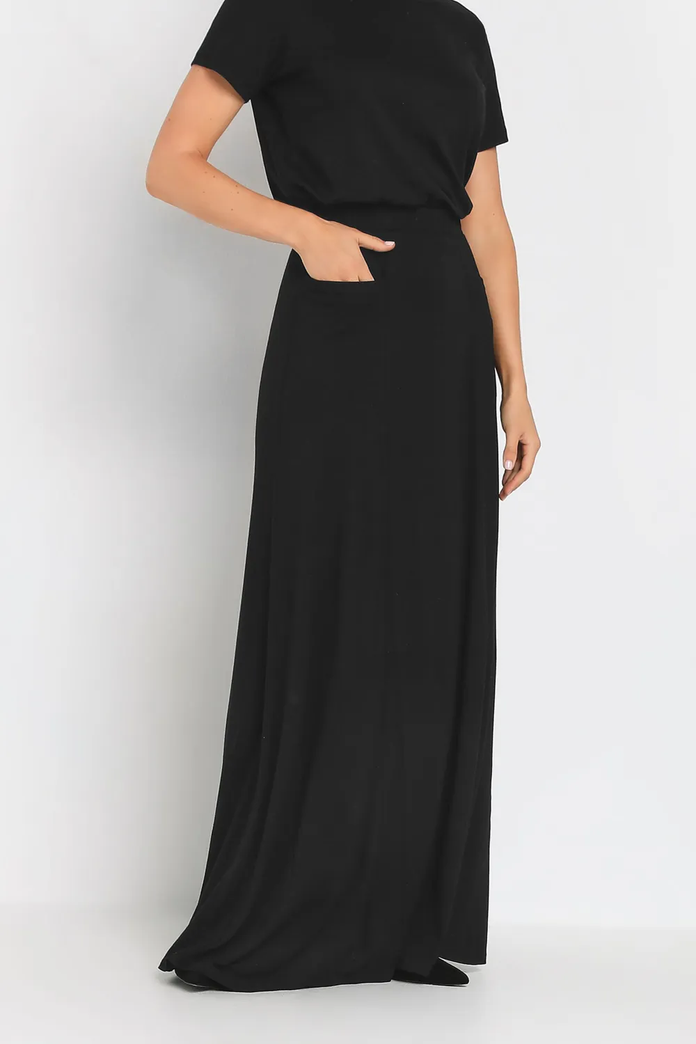 Front Pocket Maxi Skirt