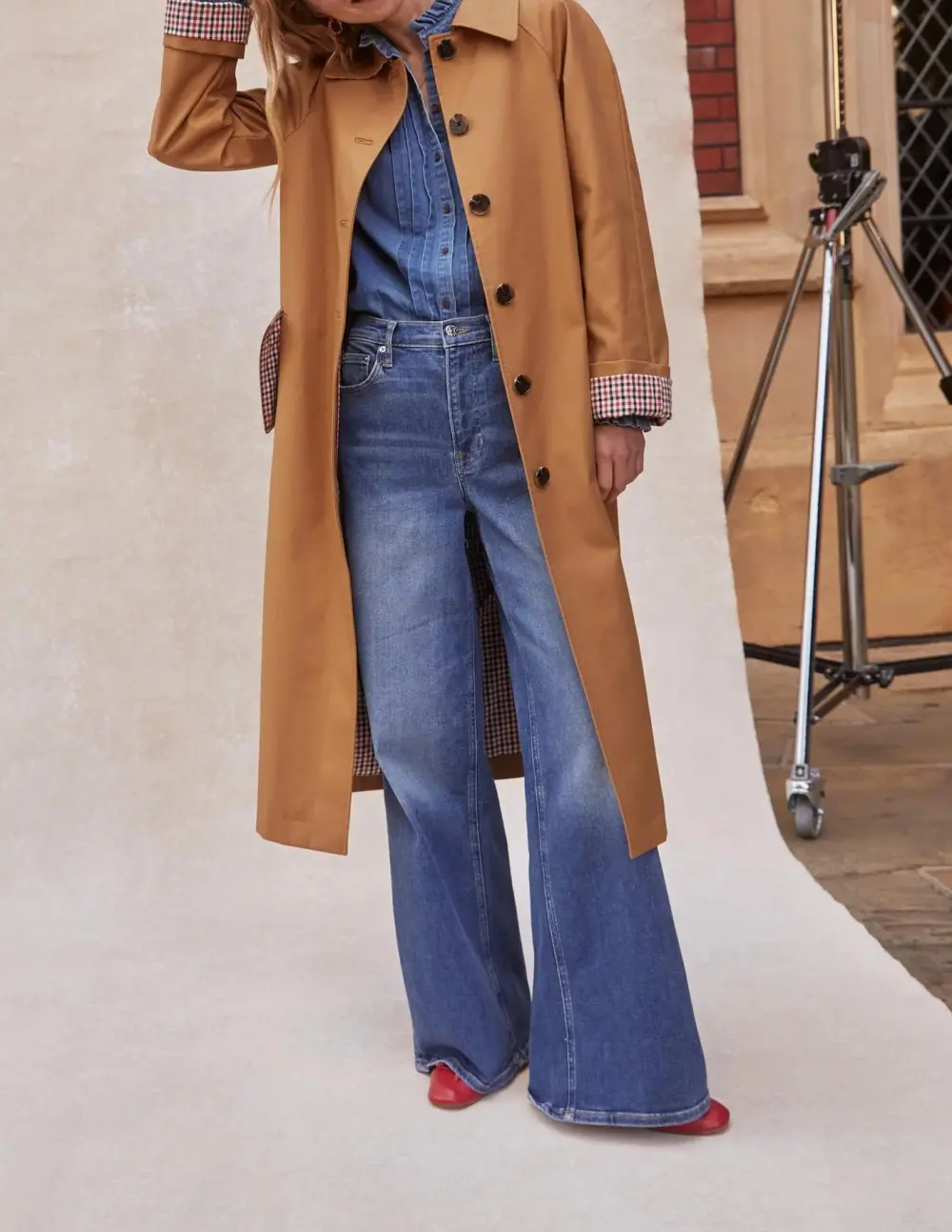 High Rise Wide Leg Jeans -Mid Vintage