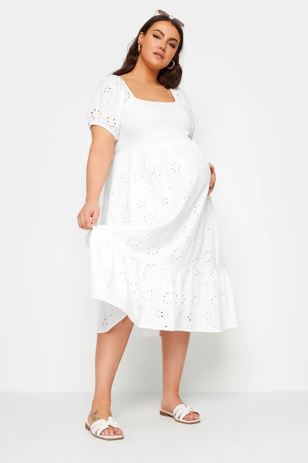 BUMP IT UP MATERNITY Curve White Cotton Broderie Midi Dress