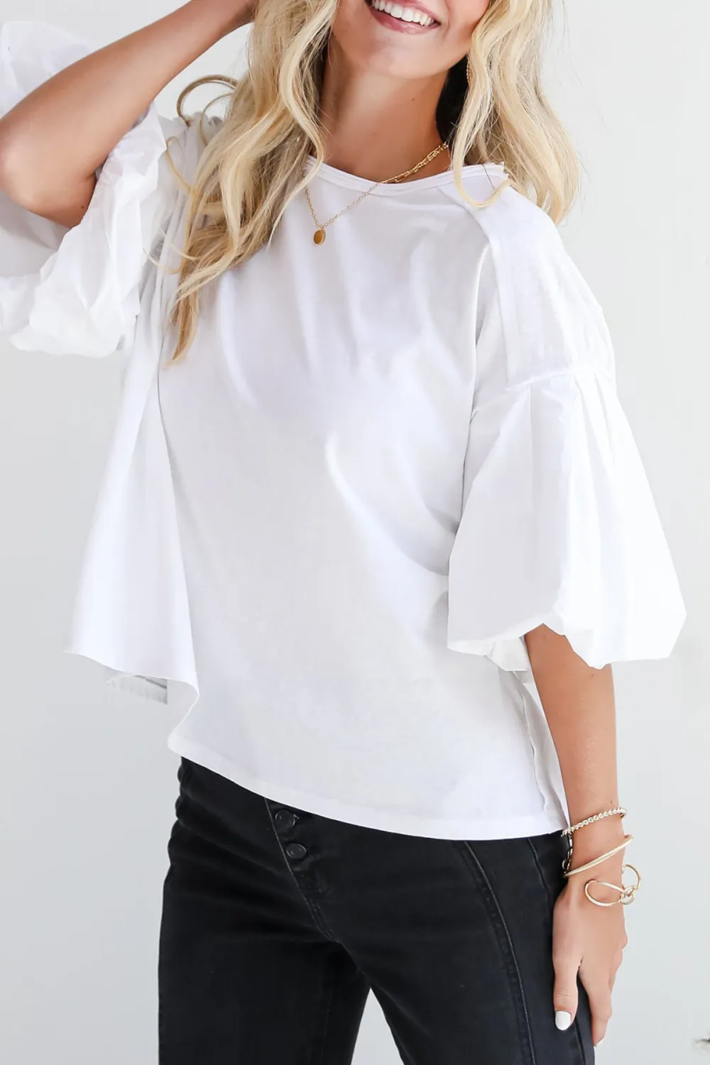 Poised Performance White Contrast Puff Sleeve Top