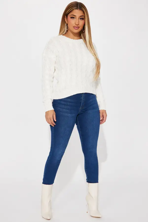 Serenity Cable Knit Sweater - Ivory