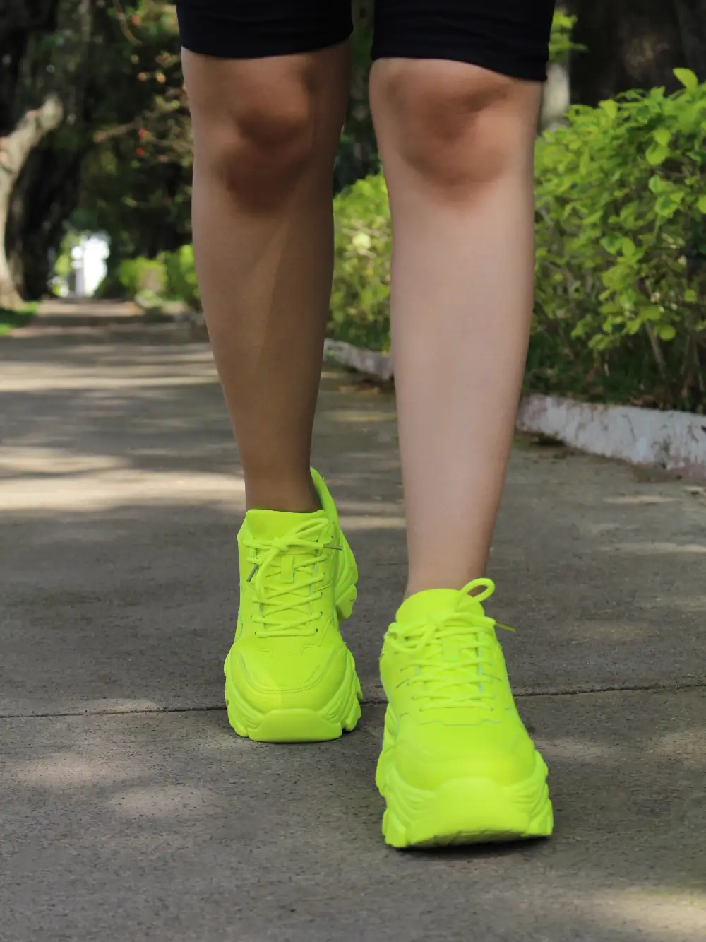 BLAIR | NEON YELLOW