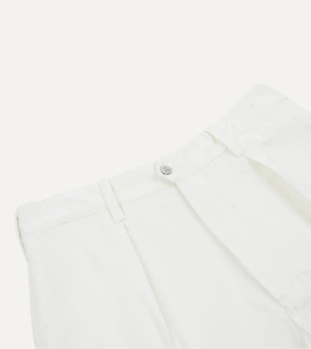Daily Washed Ecru Cotton Twill Single-Pleat Shorts Casual Style
