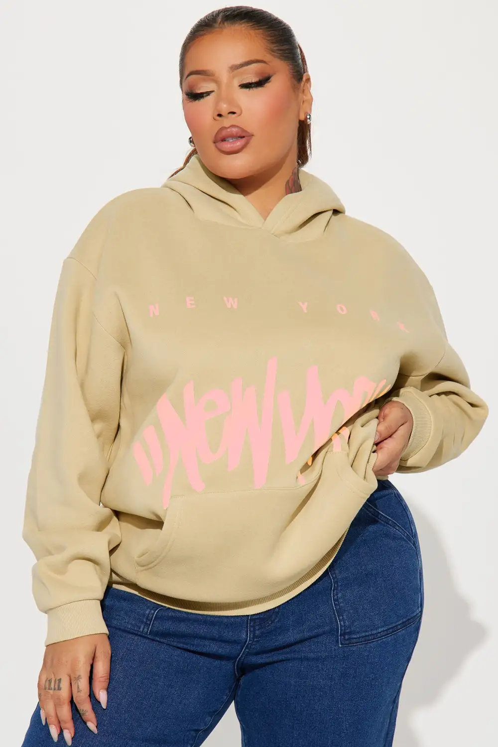 It's A New York Vibe Graphic Hoodie - Sand