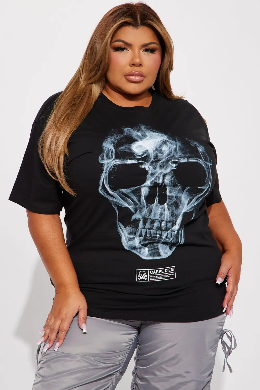 Carpe Diem Skull Tshirt - Black