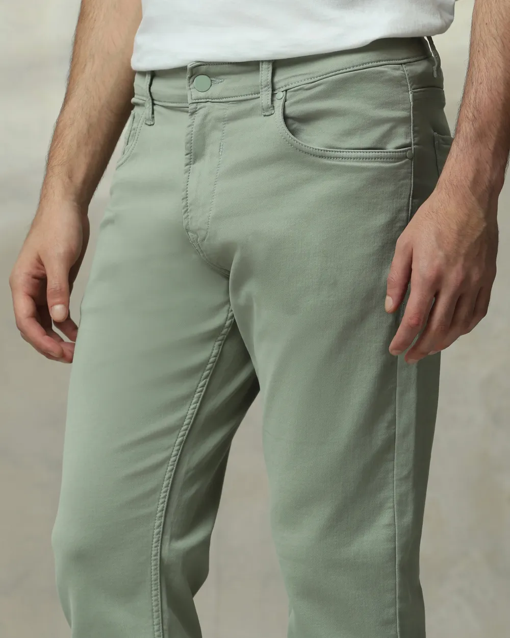 Classic Versatile And Comfortable Straight Sage Jeans