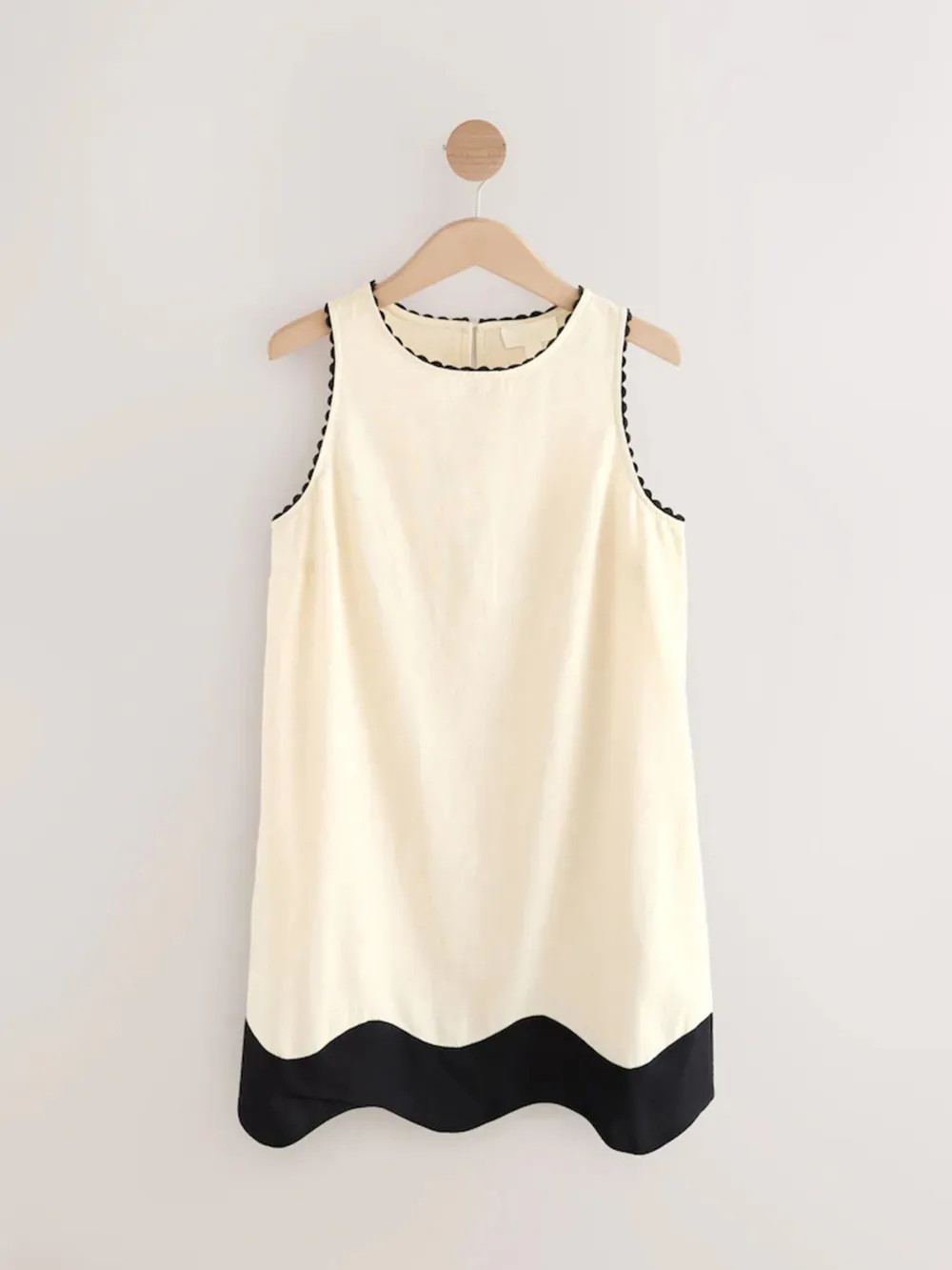 Classic Comfortable Solid Color Round Neck Straight Midi Dress