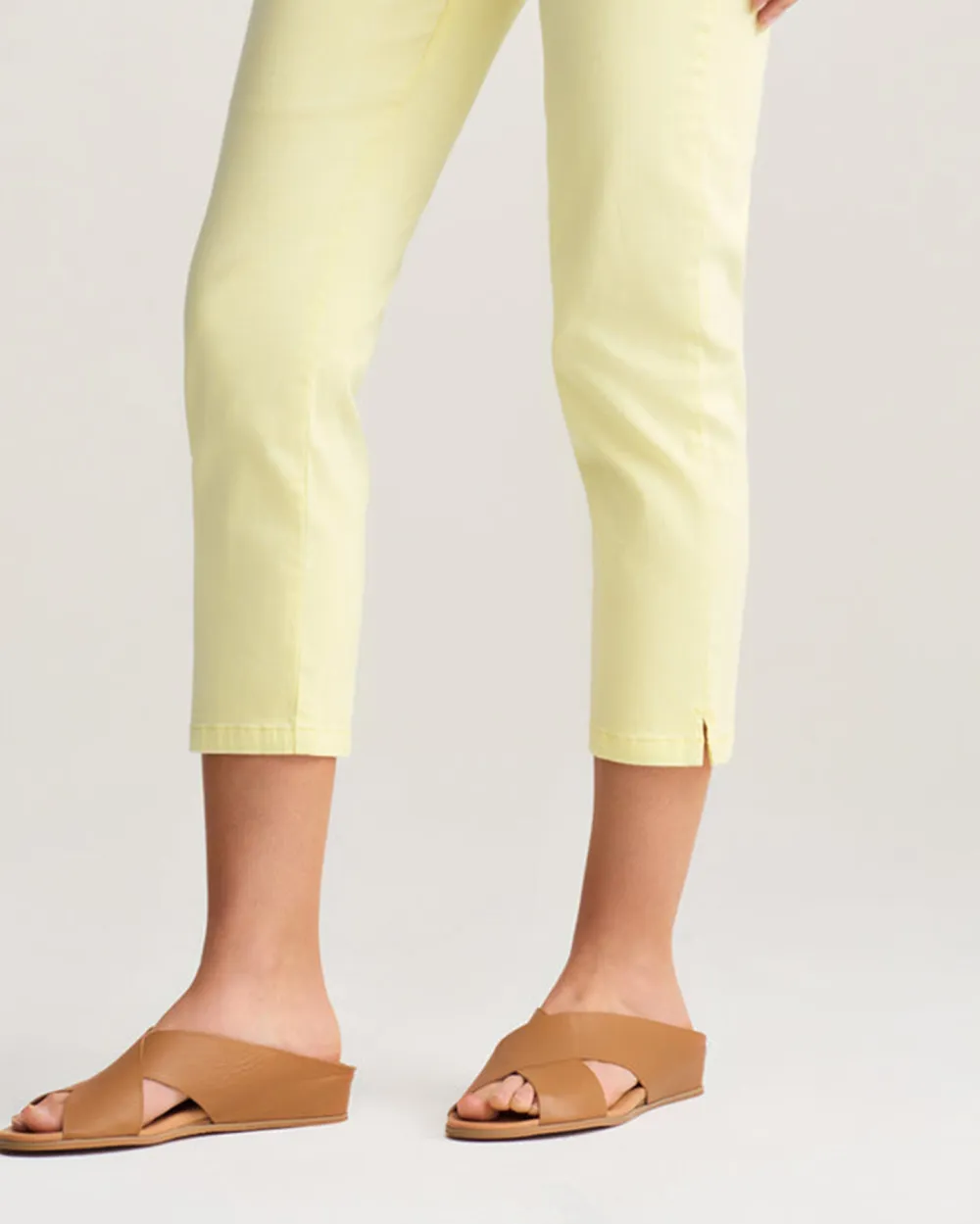 Mid Waist Ankle Length Jeans