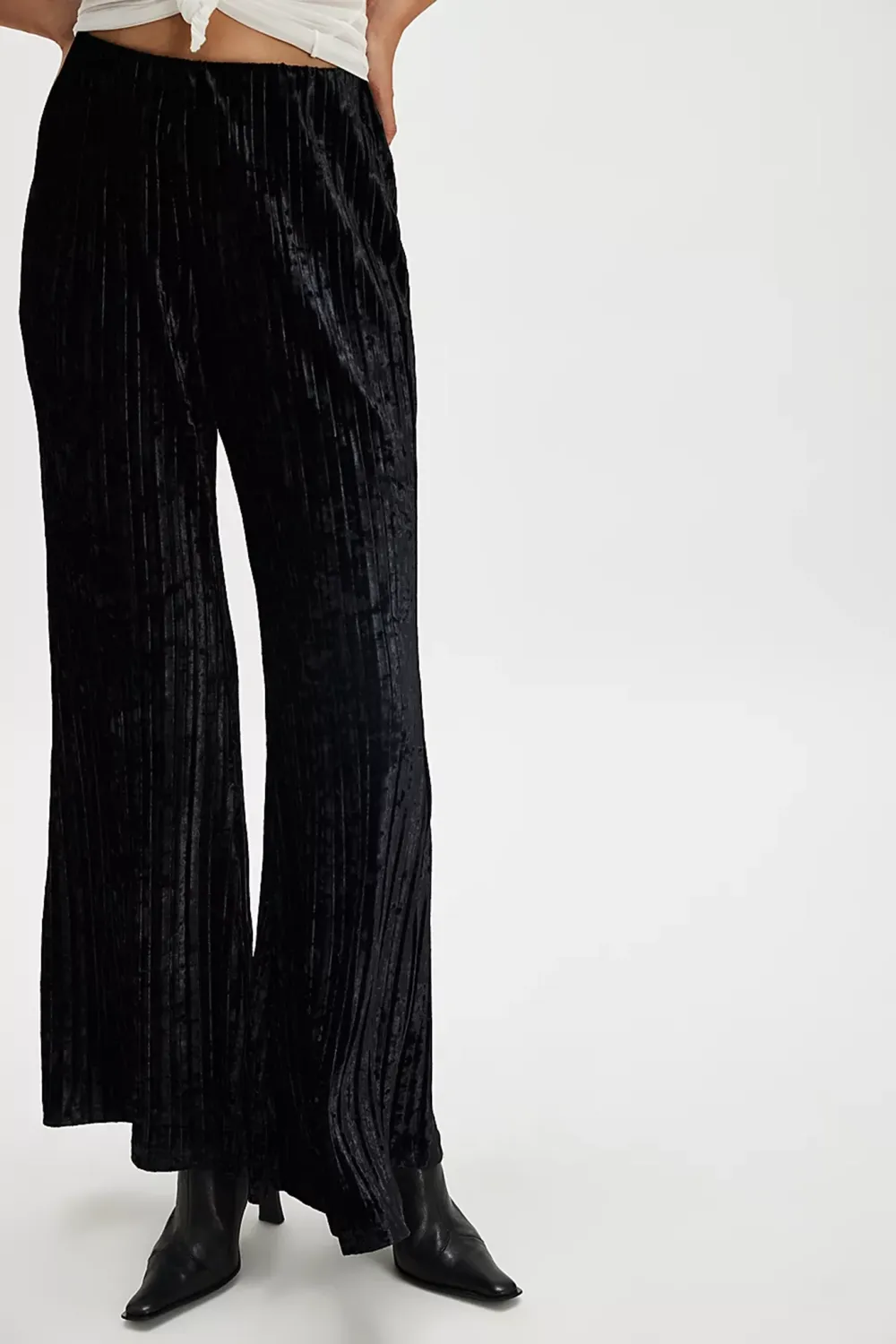 Pleated Wide Leg Pants