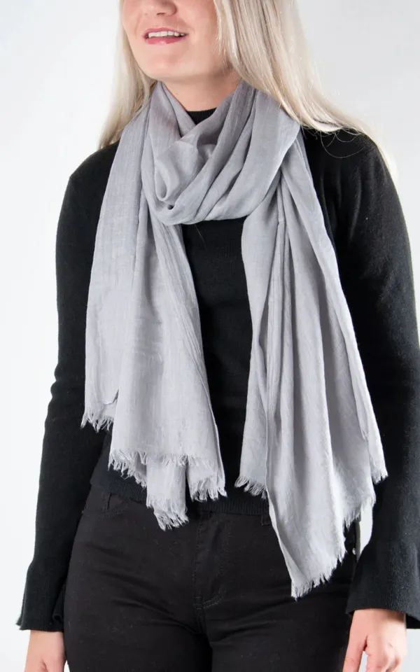 Exquisite Detail Cotton Breathable Women's Scarf