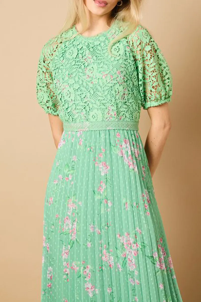 Casual Style Sage Floral Lace Bodice Pleated Dress