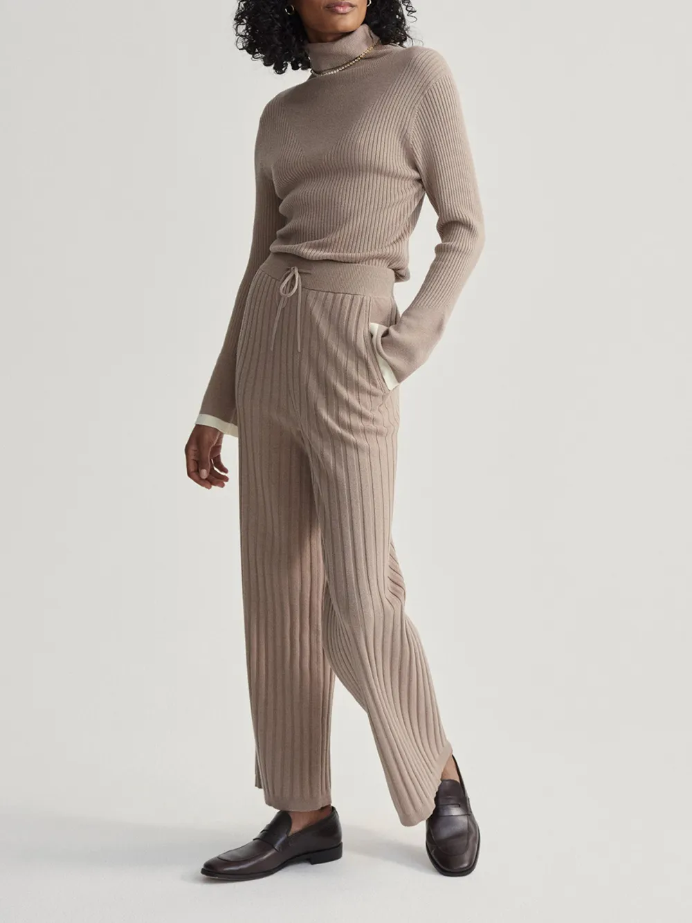 Wide Rib Knit Trouser