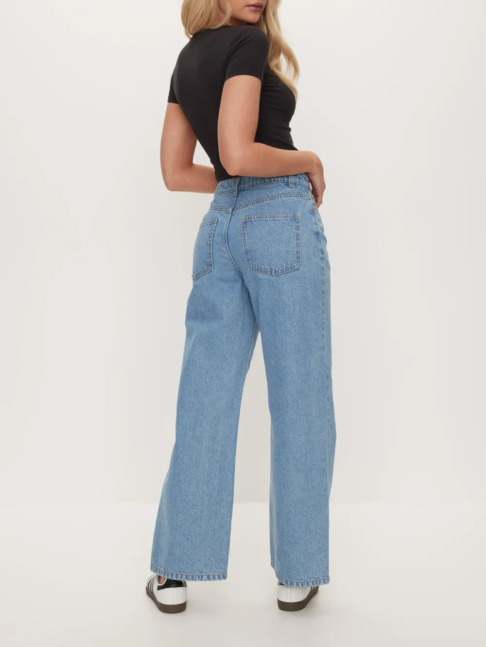 Wide Leg Jean