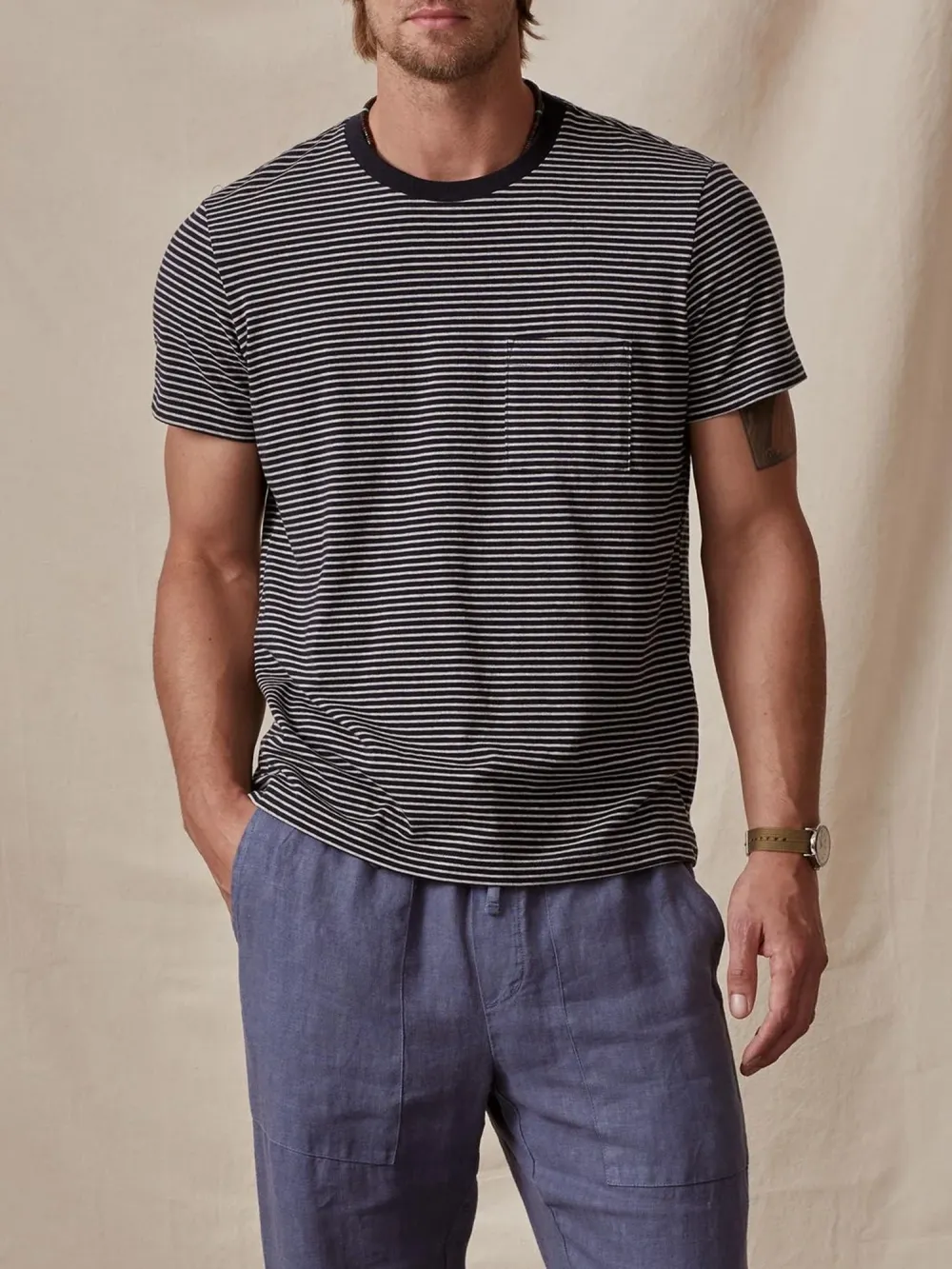 Men's Fashionable Round Neck Cotton Striped T-Shirt
