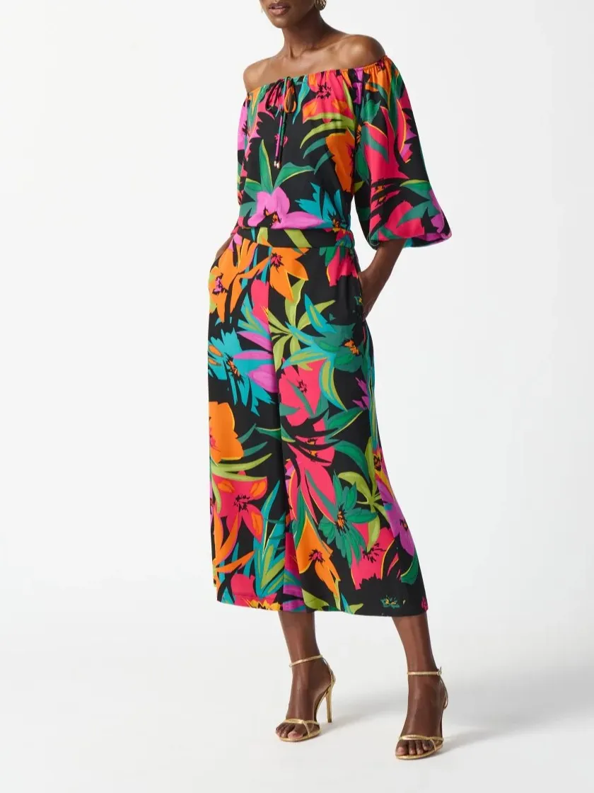 Tropical Print Off - Shoulder Cropped Pants