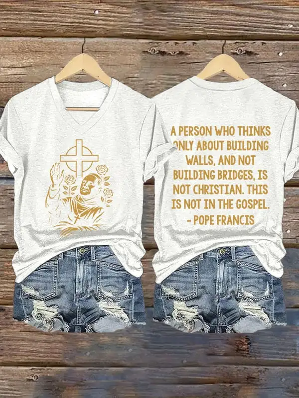 Women's A Person Who Thinks Only About Building Walls Peace Love 1936-2025 Print Short Sleeve Round Neck Cotton T-Shirt