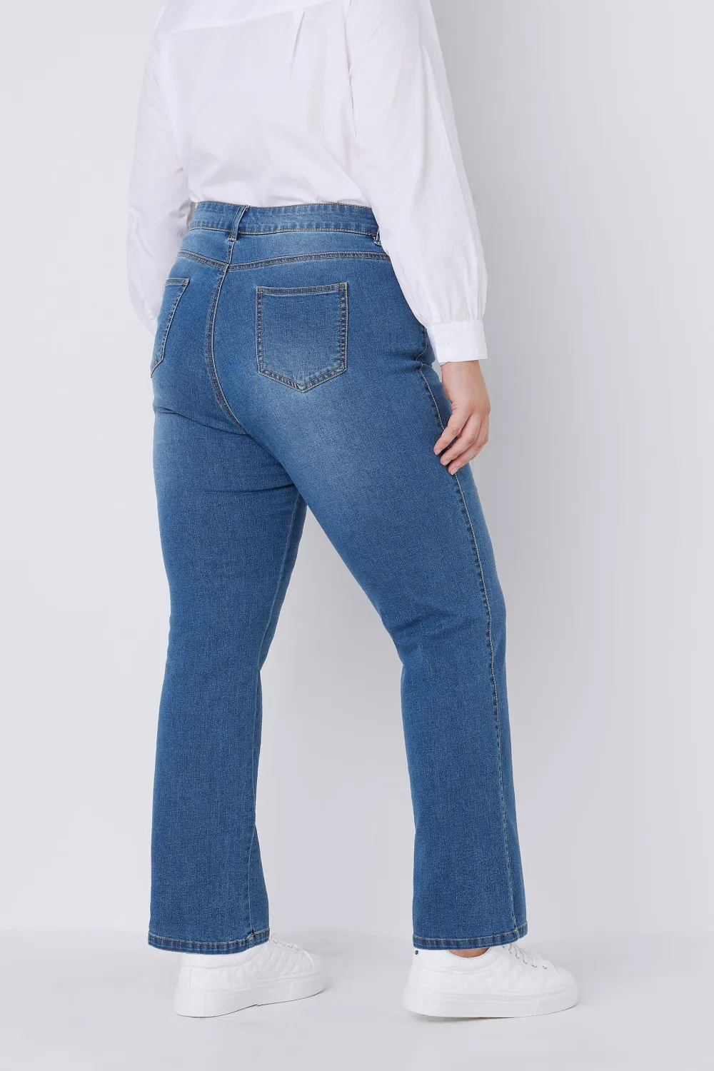 EVANS Curve Black Straight Leg Jeans