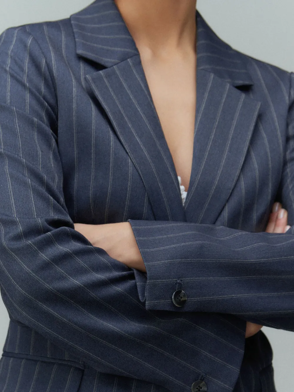 Navy Blue Single-Breasted Striped Suit Jacket