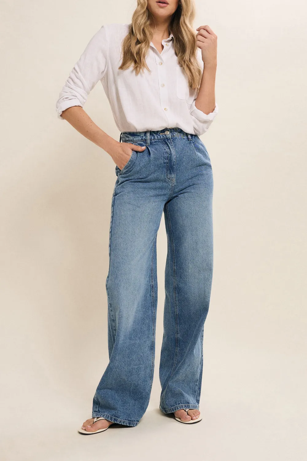 Pleated Front Design Jeans