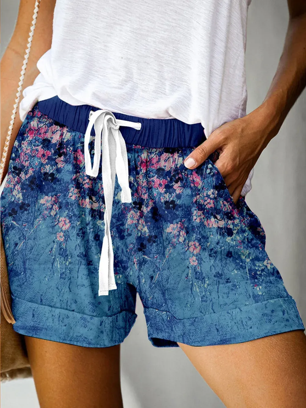 Women's Printed Lace-Up Casual Wide Leg Shorts Pants