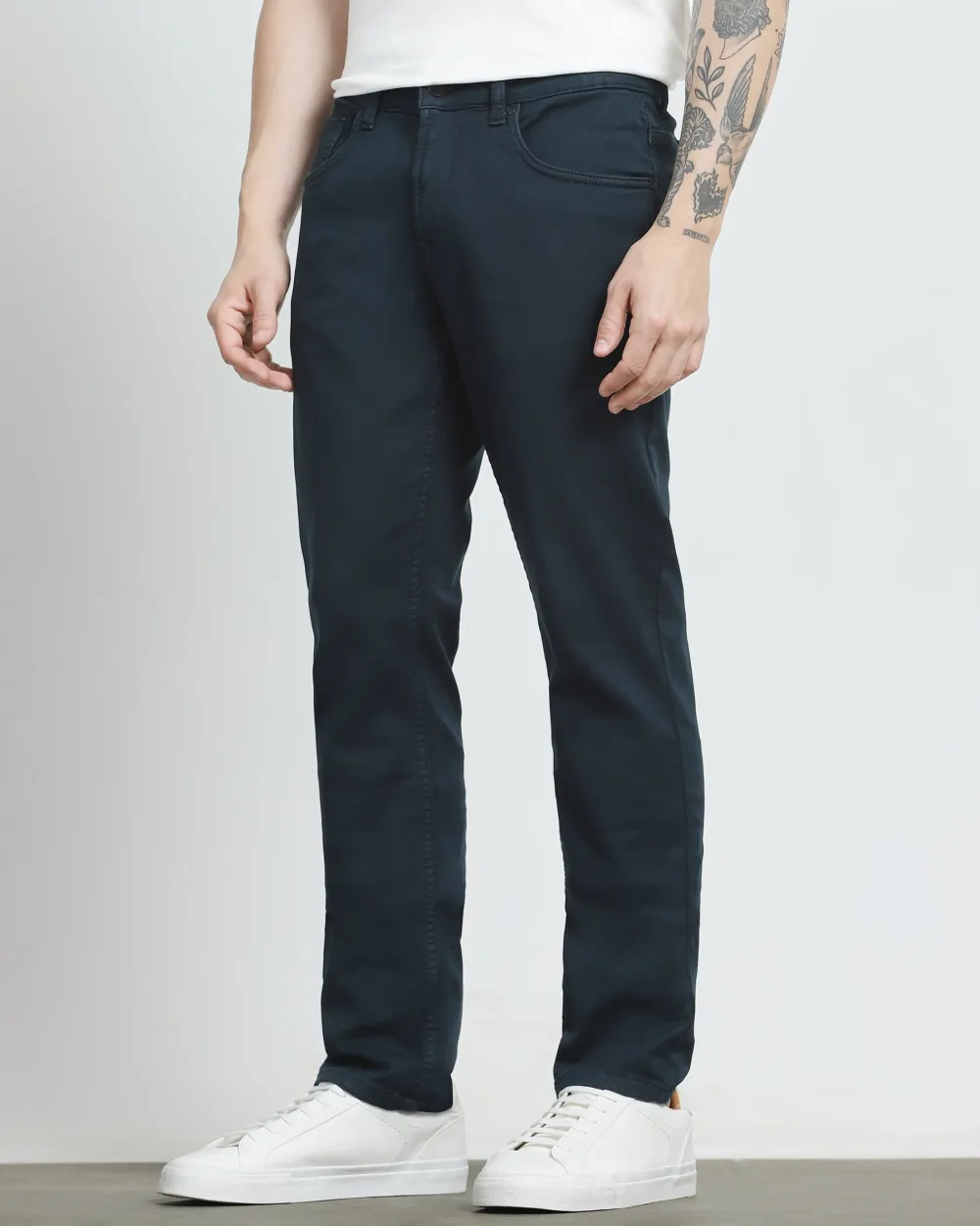 Classic Versatile And Comfortable Straight Navy Jeans