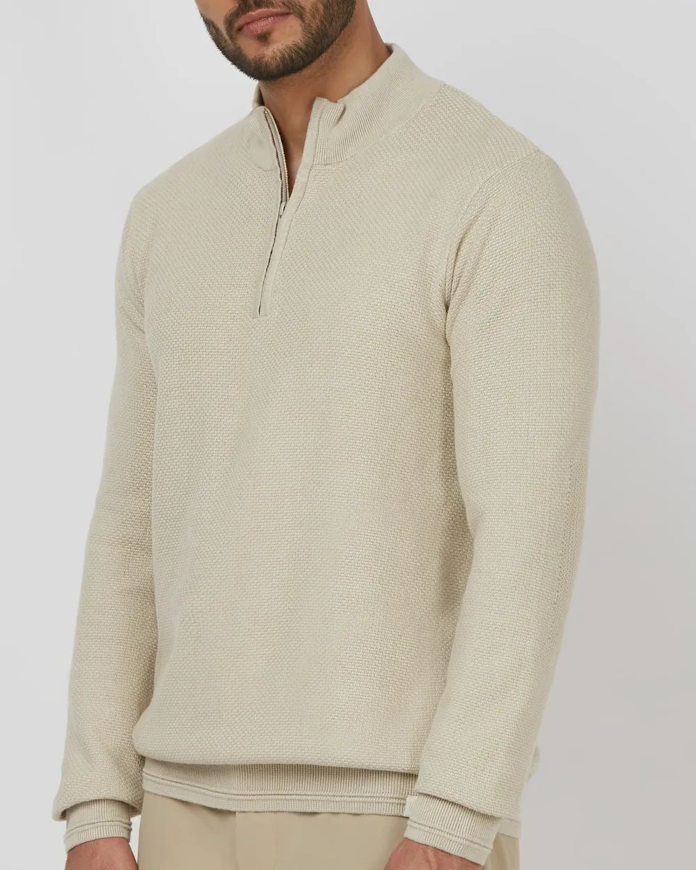Comfortable Soft And Light-Skinned Slim Beige Sweater