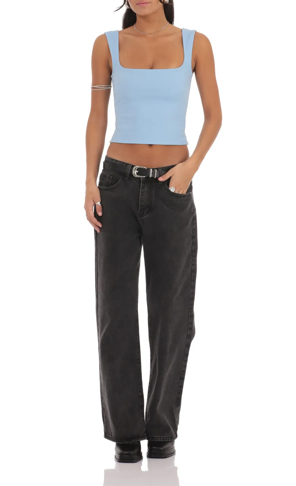 Straight Leg Jeans in Black Denim