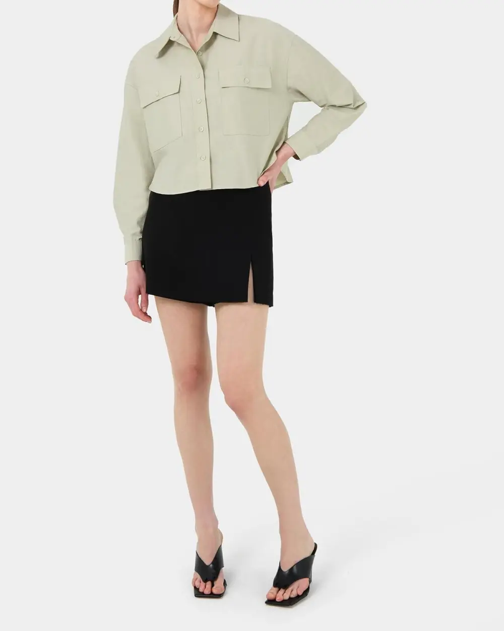 Collared Neckline Crop Pocket Shirt