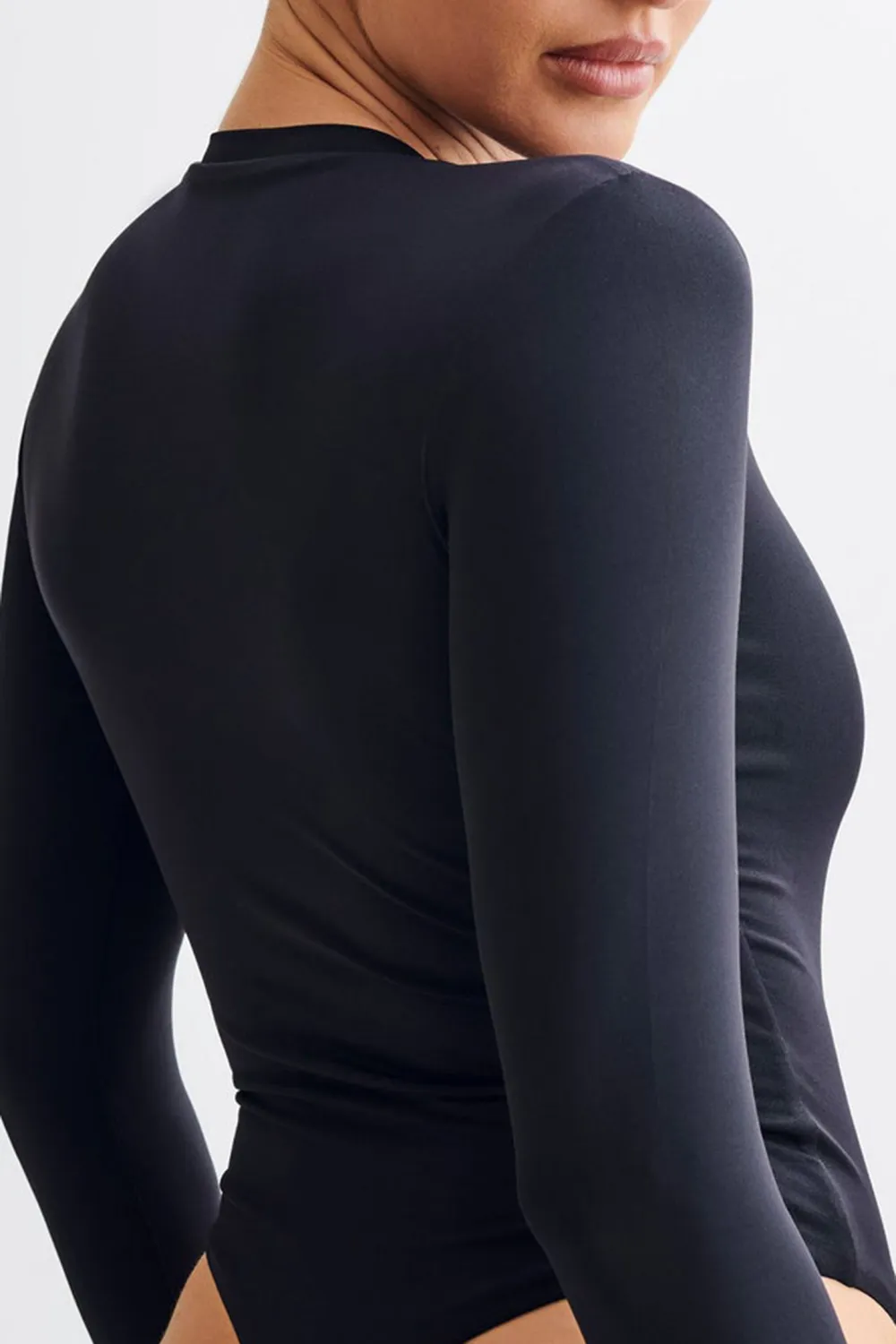 Skinny Long Sleeve Crew Neck Bodysuit