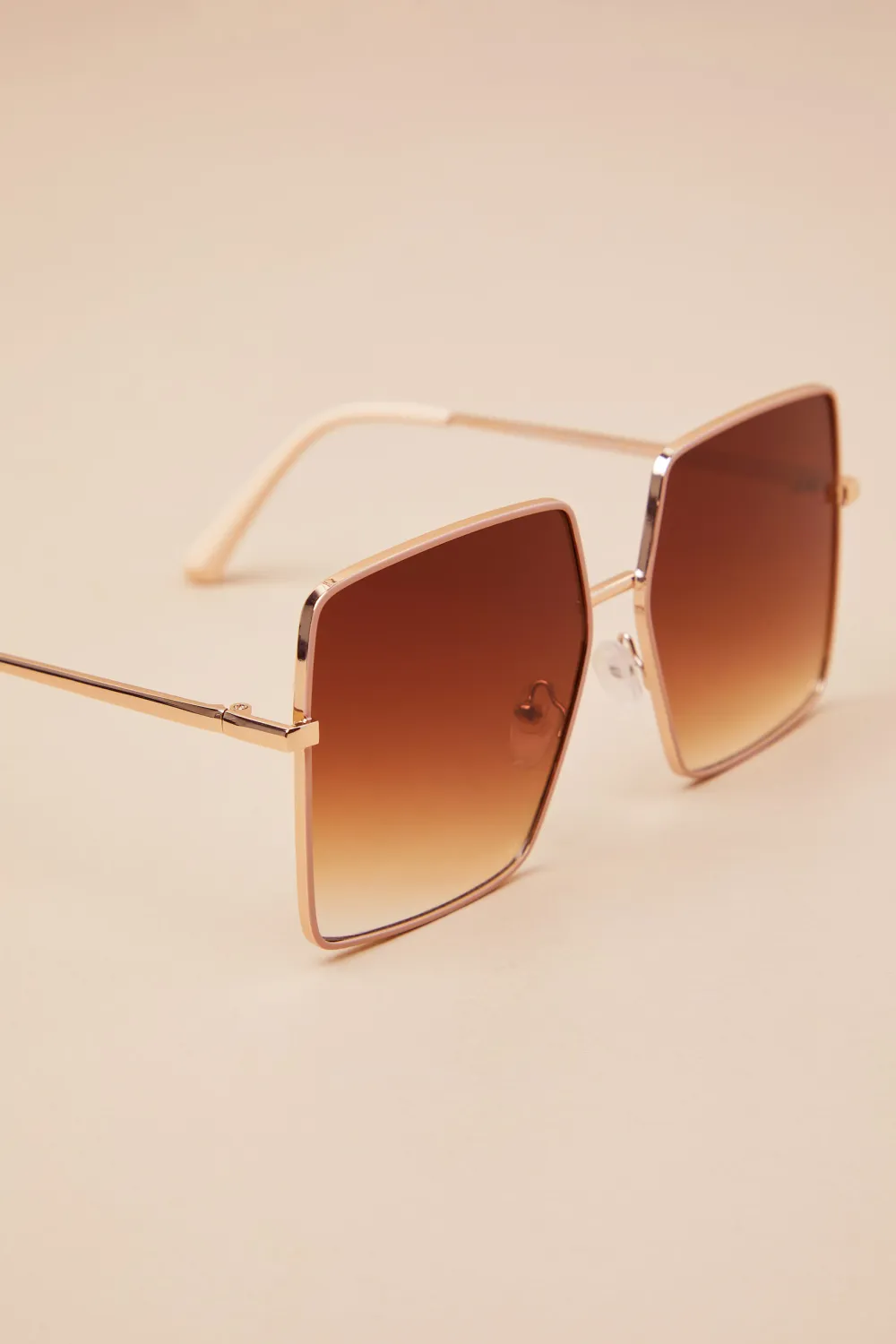 Retro Artistic Square Wide-rimmed Women's Sunglasses