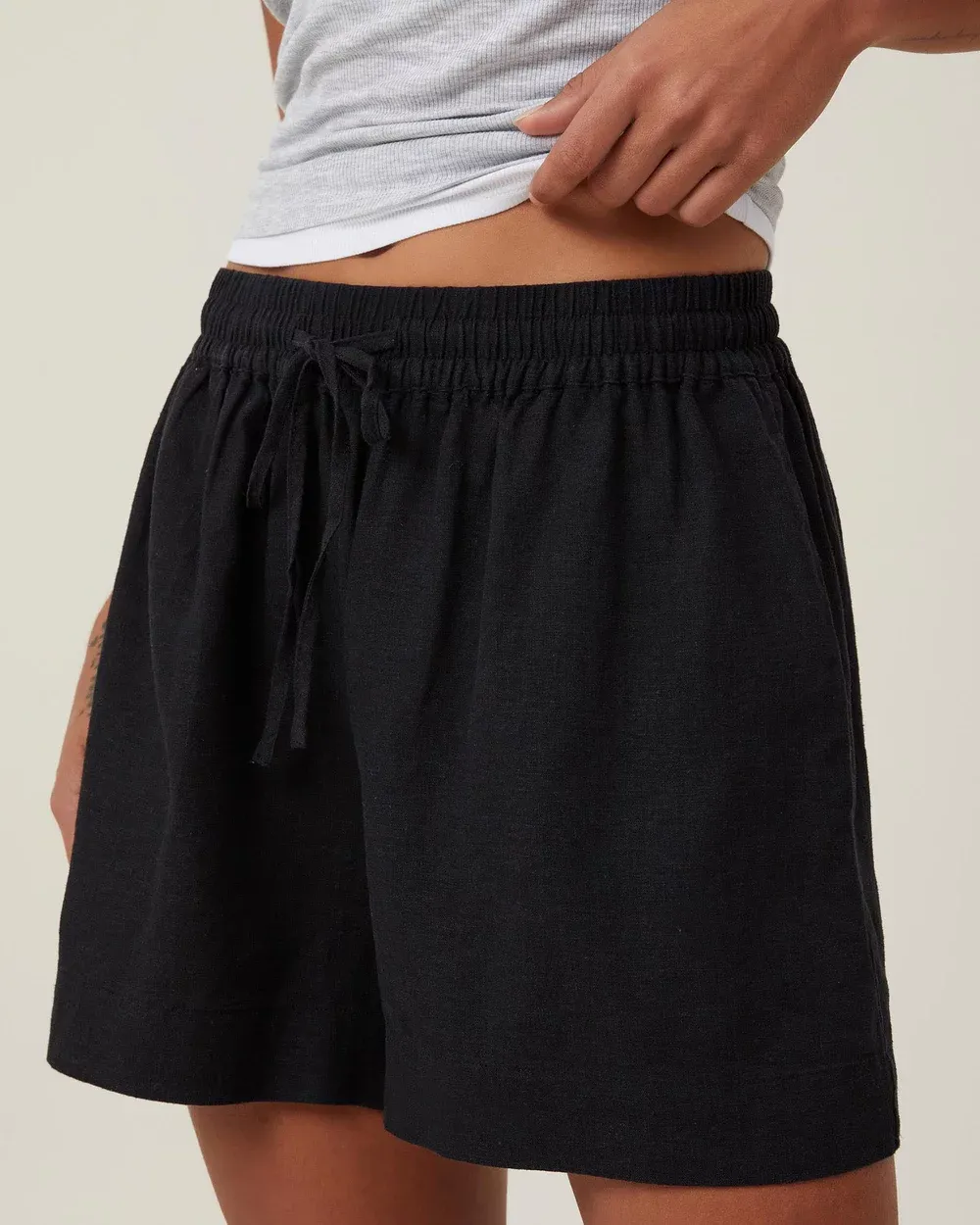 cotton and linen drawstring shorts