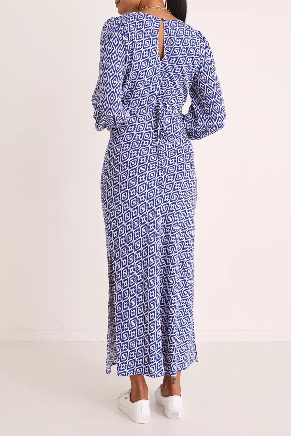 Blue Print Long - Sleeve Maxi Dress