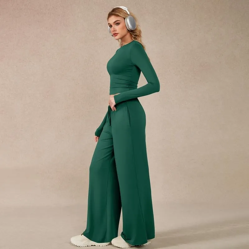 Women's two-piece tracksuit set, long-sleeved crop top and wide-leg pants