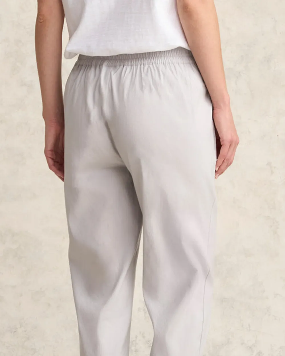 Curved Hem Linen Trousers