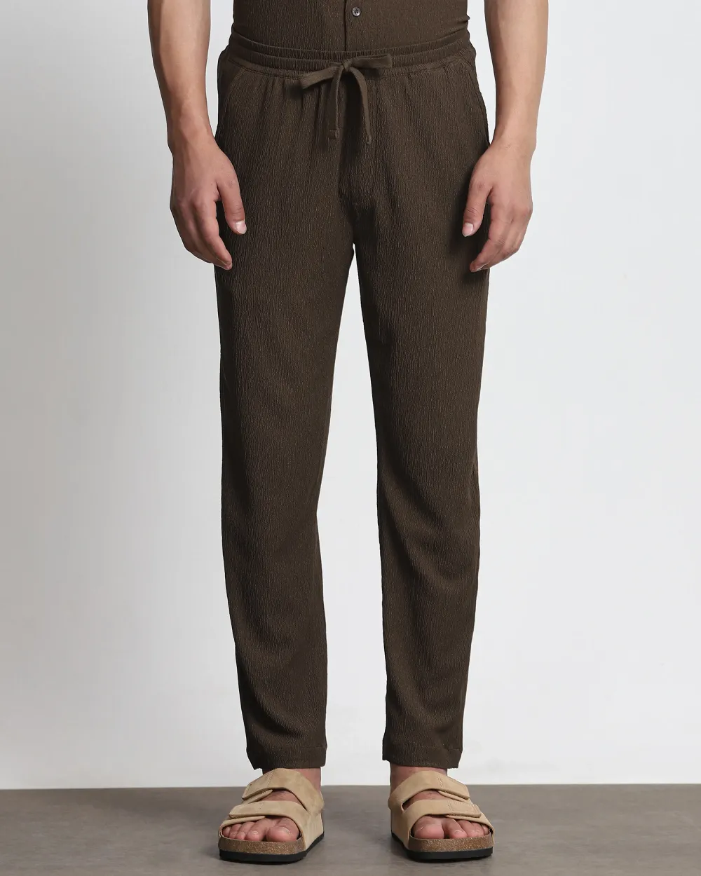 Classic Versatile Slim-Fit Straight-Leg Brown Trousers
