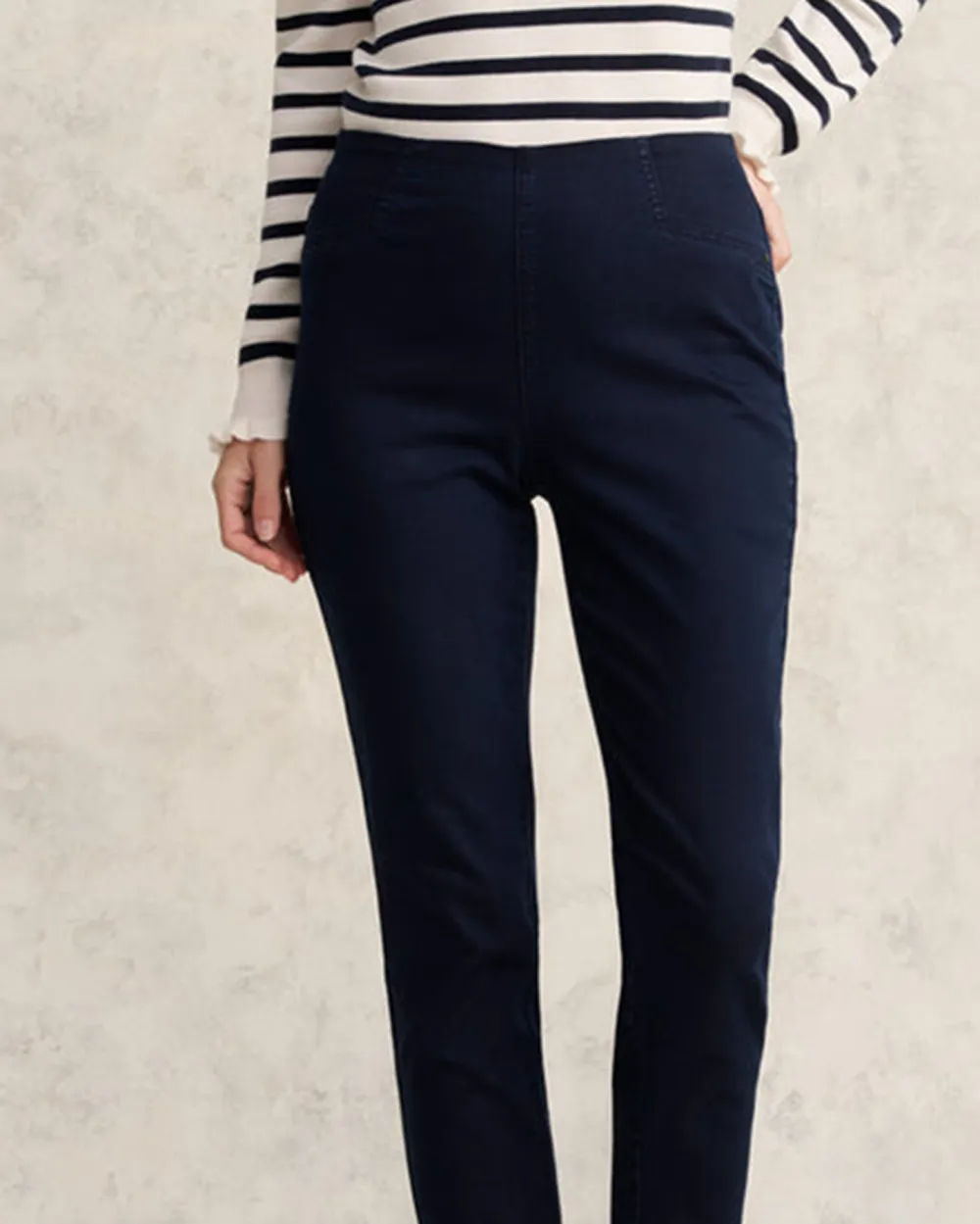 Slim Fit Daily Pants