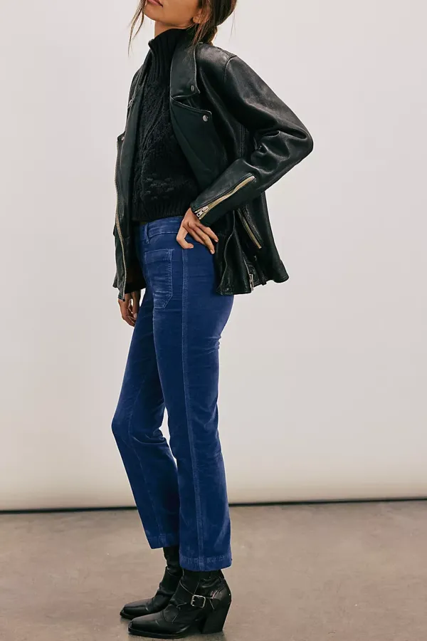 Mid Rise Straight Jeans