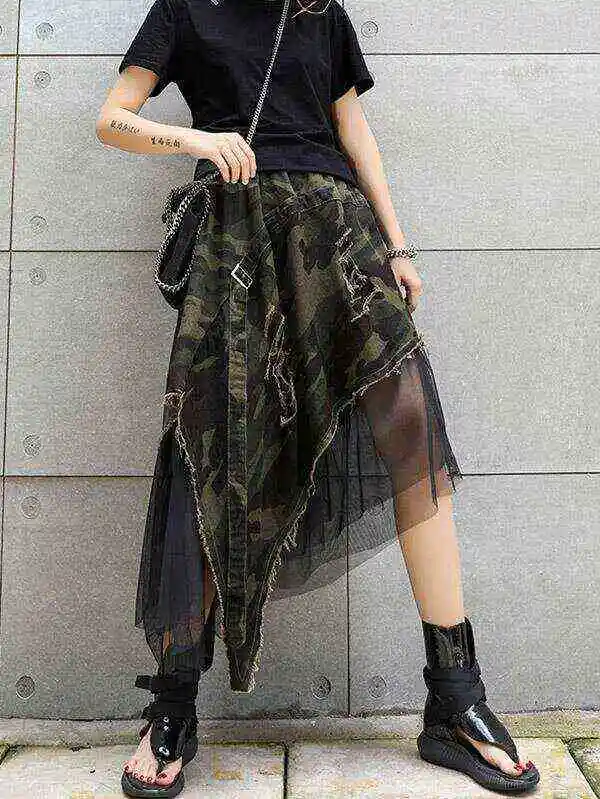 Camouflage Cropped Mesh Splicing Skirt