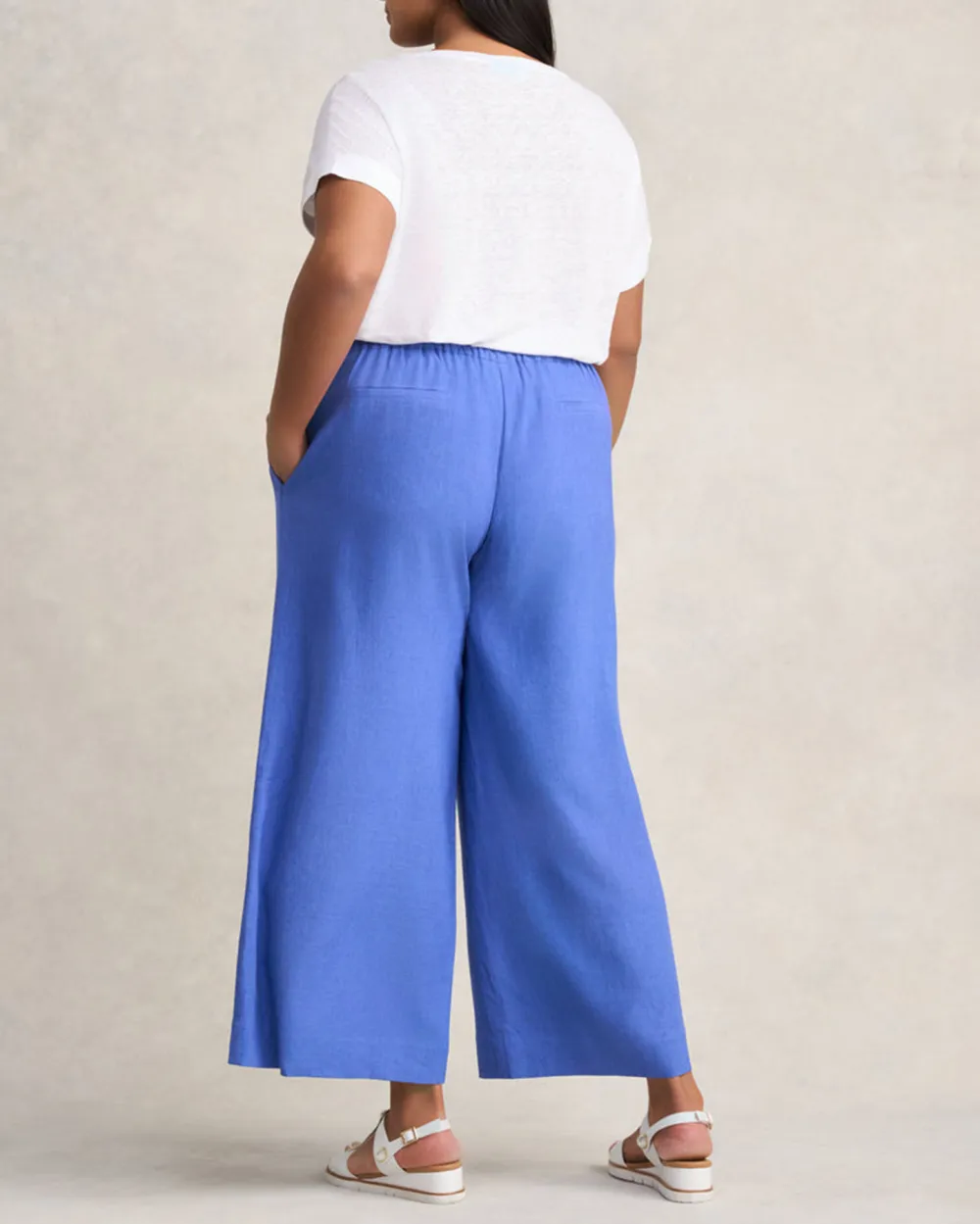 Wide Leg Pants with Pocket Detail