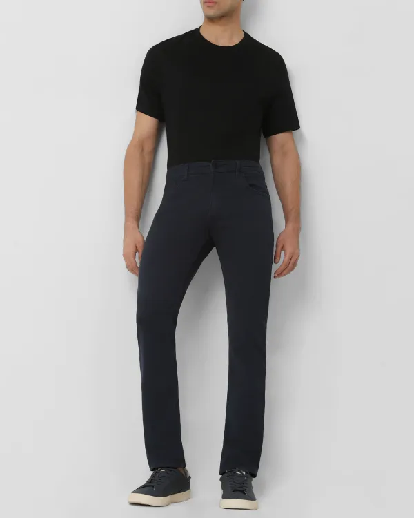 Classic Comfortable Straight Black Jeans