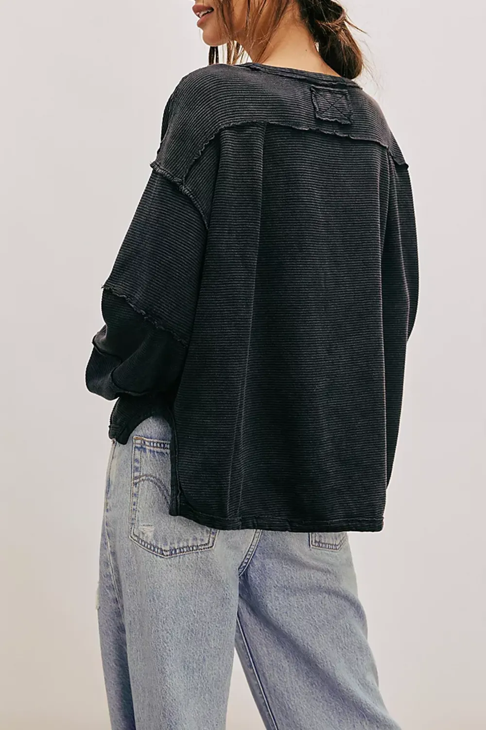 Ribbed Crew Neck Sweatshirt