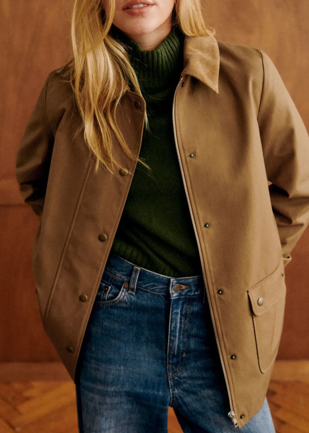 Coat with Classic Collar