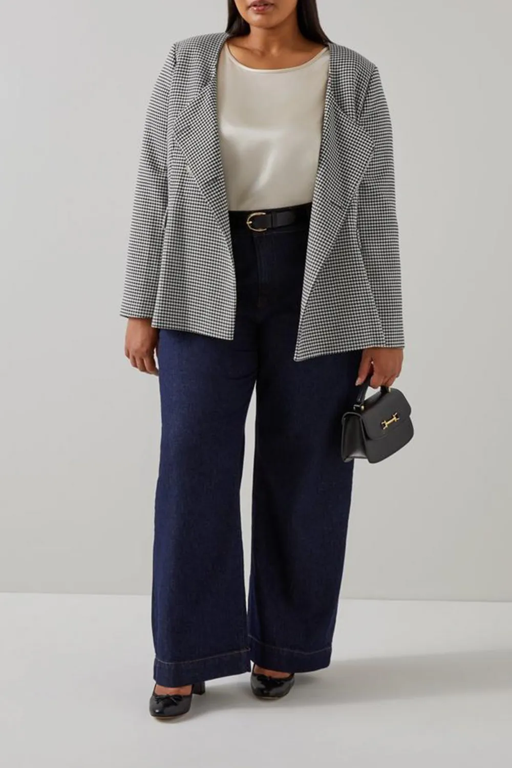 Black Cream Checkered Bow Detail Short Coat