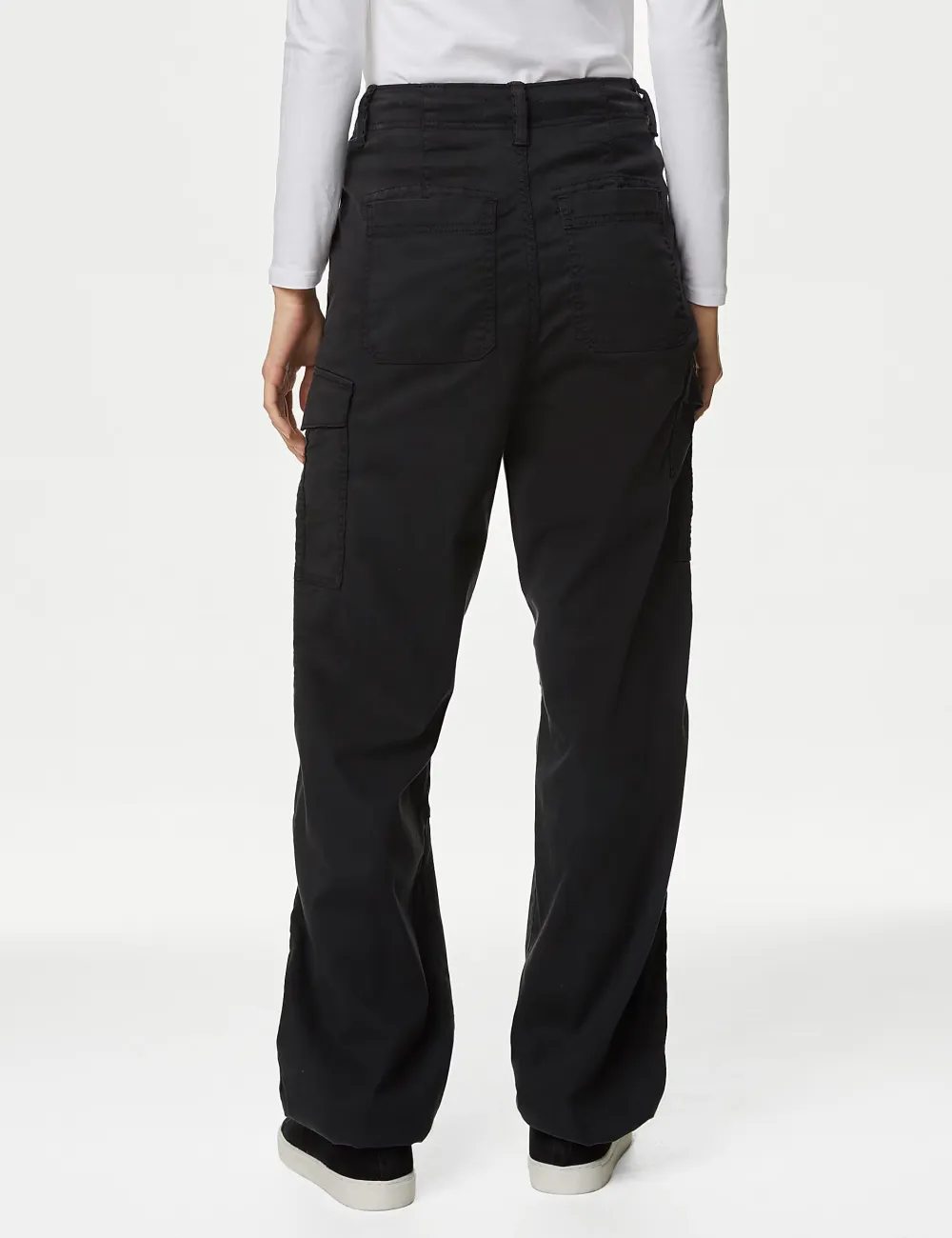 Straight Leg Trousers with Pocket